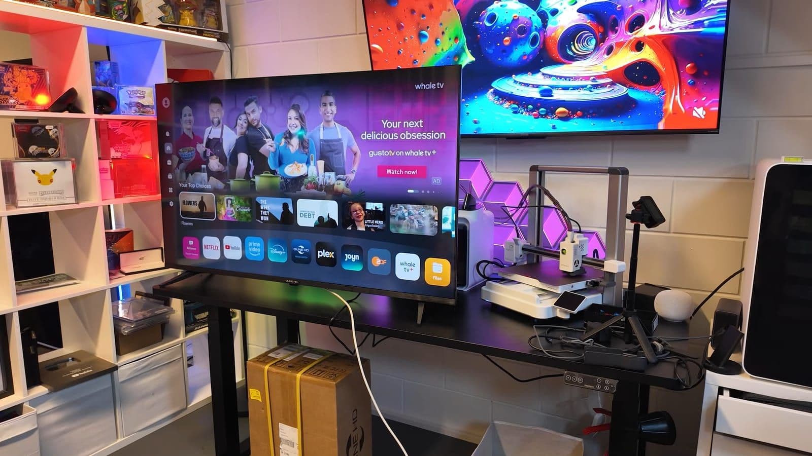 Whale TV home screen on the Dune HD Q55R1 showing Netflix, YouTube, Prime Video, Disney+, Dune HD and Plex app tiles